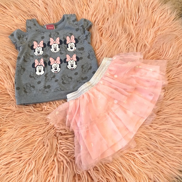Disney Other - Minnie skort outfit size 3T